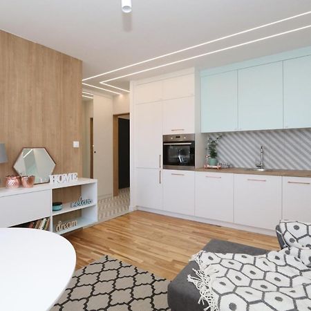 Romaszewskiego Zoliborz Bedroom Pokoj Metro Варшава Экстерьер фото