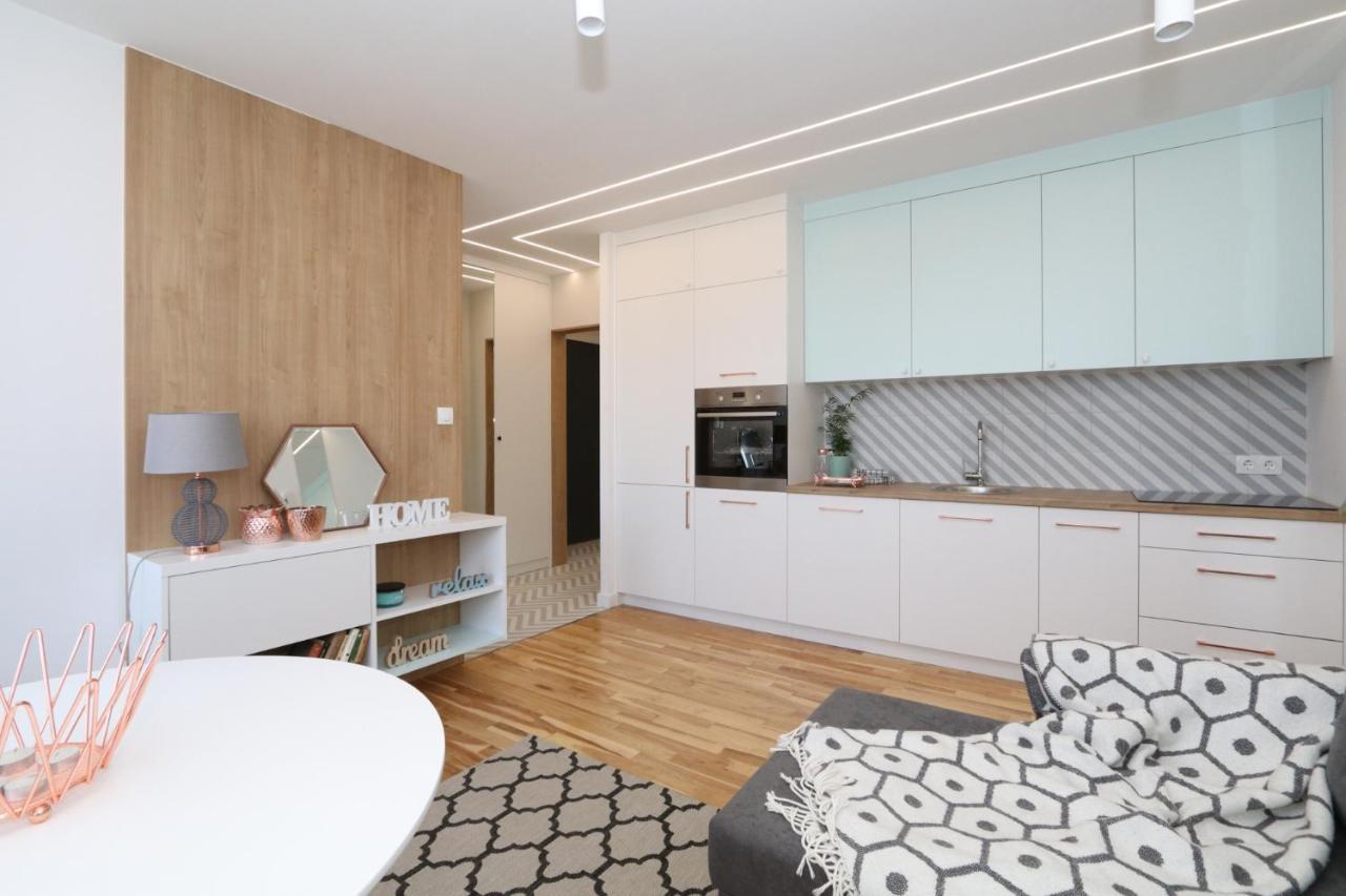 Romaszewskiego Zoliborz Bedroom Pokoj Metro Варшава Экстерьер фото
