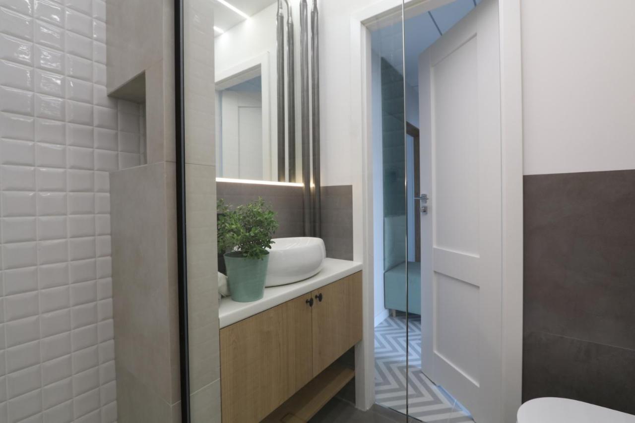 Romaszewskiego Zoliborz Bedroom Pokoj Metro Варшава Экстерьер фото