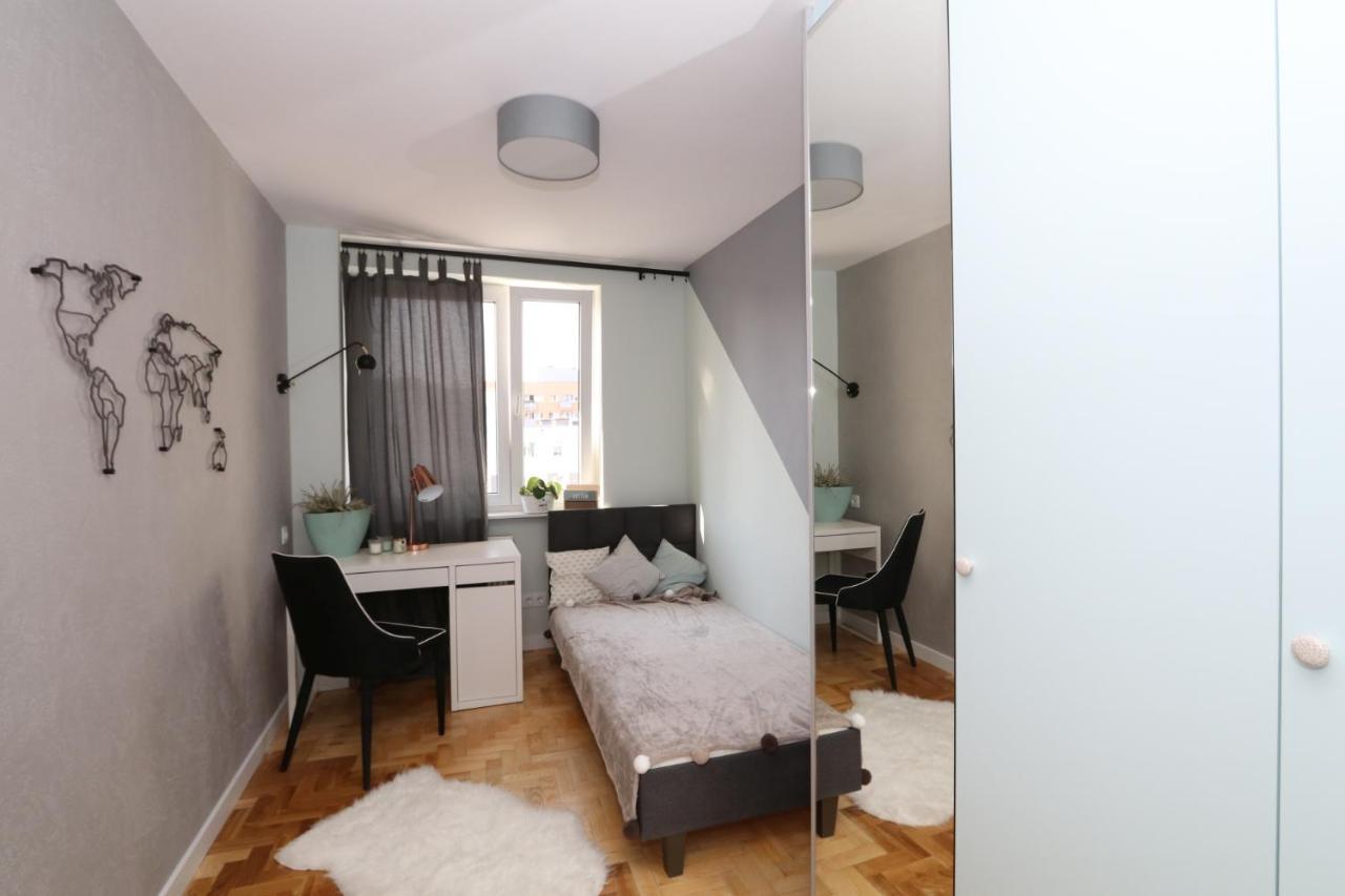 Romaszewskiego Zoliborz Bedroom Pokoj Metro Варшава Экстерьер фото